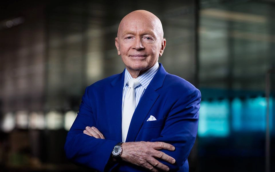 Ông vua của thị trường mới nổi Mark Mobius đầu tư sáng suốt ở  tuổi 80 nhờ luôn đặt ra 2 câu hỏi cấp thiết