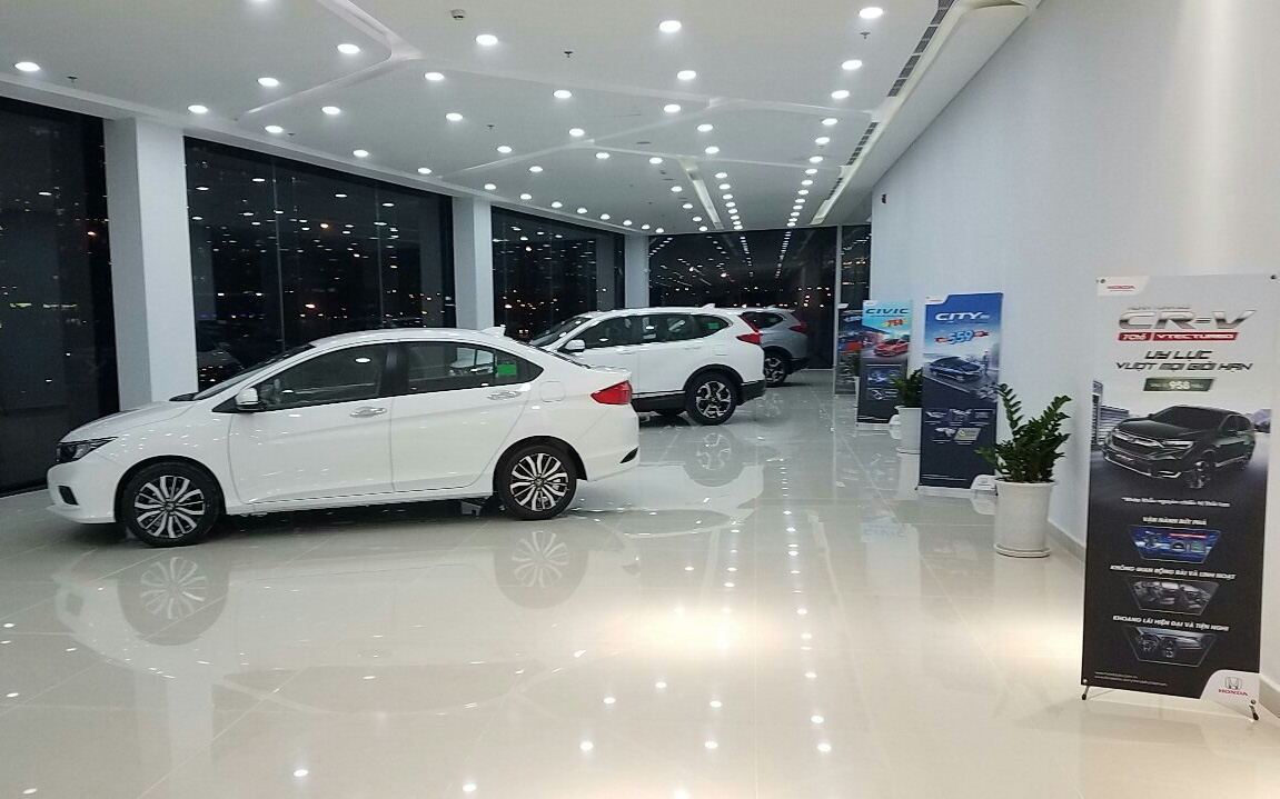 Tiêu thụ xe giảm sâu trong tháng 4 vì Covid-19, doanh số Toyota và Thaco cùng xuống thấp nhất 6 năm