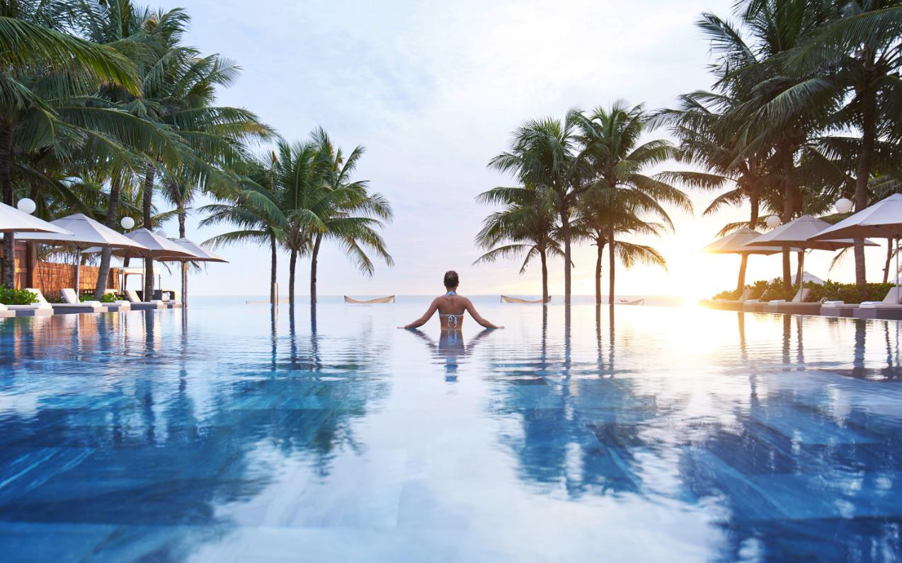Đắm mình trong những hồ bơi độc đáo của Fusion mùa hè này