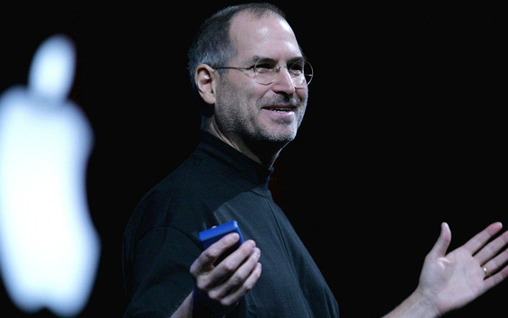 Trốn học, quậy phá đến mức bị đuổi học, cha của Steve Jobs chỉ nói 1 câu với nhà trường nhưng đủ để phát triển tố chất thiên tài của ông