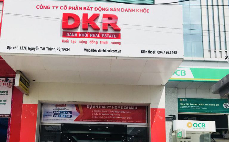 Tập đoàn Danh Khôi doanh thu vỏn vẹn 5 tỷ đồng sau nửa năm, báo lỗ gần 70 tỷ đồng, lãnh đạo cấp cao dồn dập bán cổ phiếu