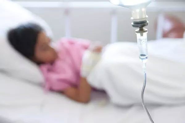 Mỹ và Indonesia xác nhận thêm ca tử vong do viêm gan bí ẩn dù bệnh nhi không có bệnh nền, không có virus: Cảnh báo 5 TRIỆU CHỨNG ở trẻ cha mẹ cần đặc biệt theo dõi - Ảnh 1.