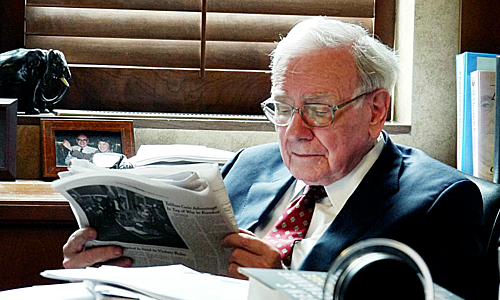 Tỷ phú 92 tuổi Warren Buffett ăn McDonald’s 3 lần/tuần, uống 5 lon Coca/ngày và rắc muối như bão tuyết: Muốn sống thọ, hãy ăn như đứa trẻ 6 tuổi - Ảnh 4.