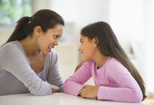 Chuyên gia giáo dục: Trẻ kém tự giác và không nghe lời phần lớn bắt nguồn từ việc cha mẹ không biết lắng nghe - Ảnh 2.