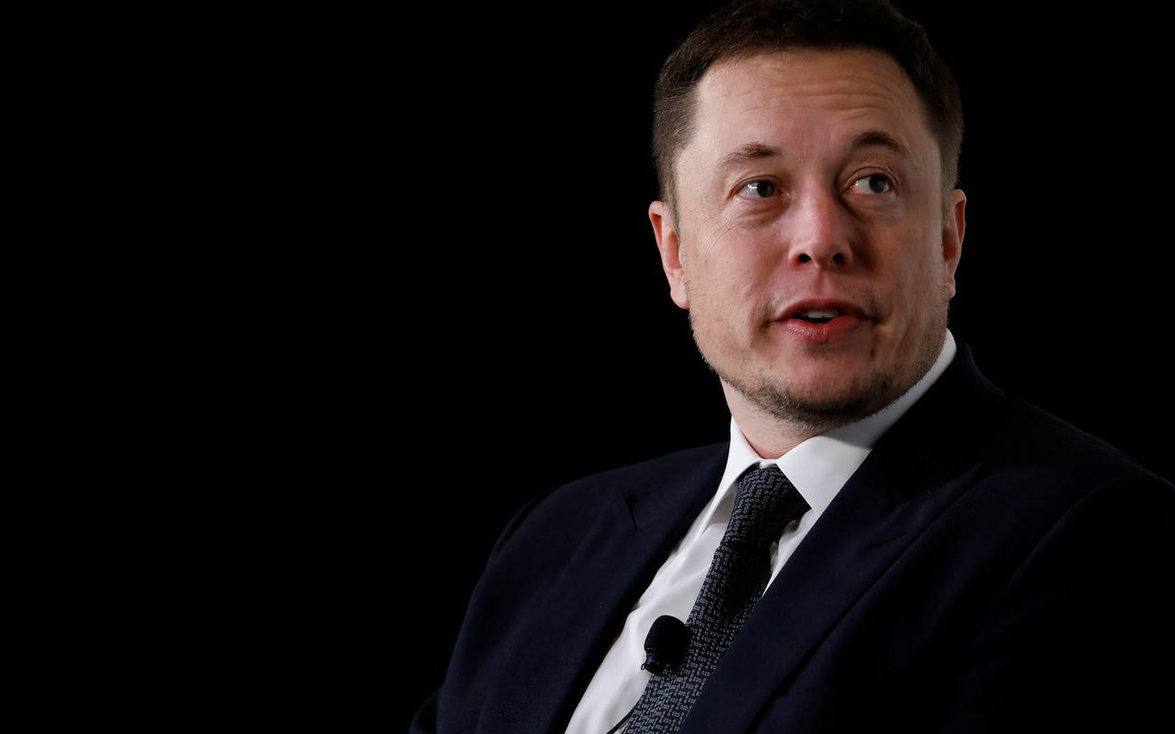 Elon Musk 'nhắn' nhân viên Tesla: Tôi vẫn đi làm bình thường, ai cảm thấy lo vì virus corona có thể ở nhà