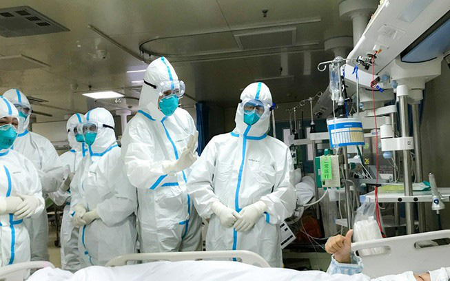 Nữ giáo sư, bác sĩ từng thuyết giảng đạo đức về việc ngăn chặn Covid-19 trở thành ca bệnh 'siêu lây nhiễm' vì che giấu đi du lịch, gây ảnh hưởng tới 1.200 người