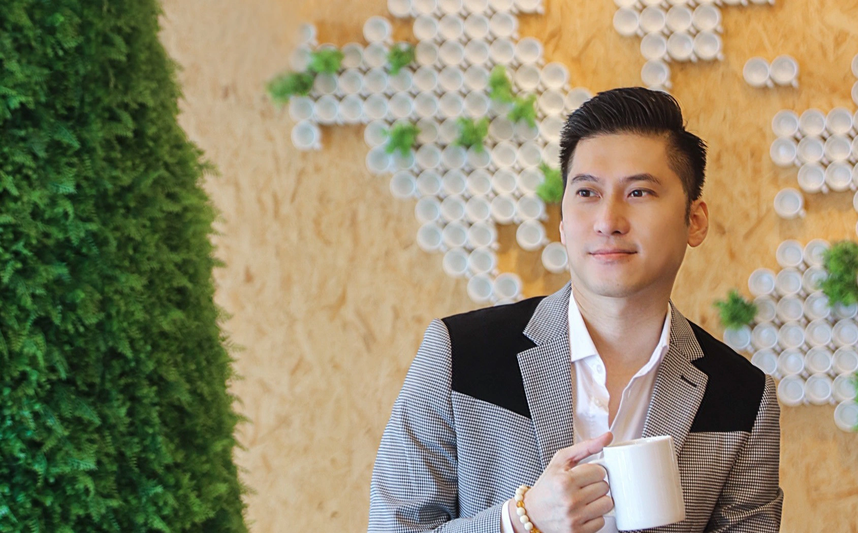 Soi profile khủng của CEO Quỹ đầu tư Emerging Capital: “Ngừng vị trí Giám đốc Quốc gia Booking.com để xây dựng đế chế đầu tư”