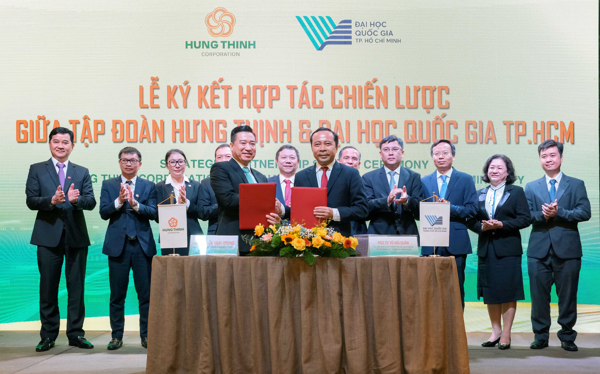 Tập đoàn Hưng Thịnh và ĐHQG-HCM ký kết hợp tác chiến lược