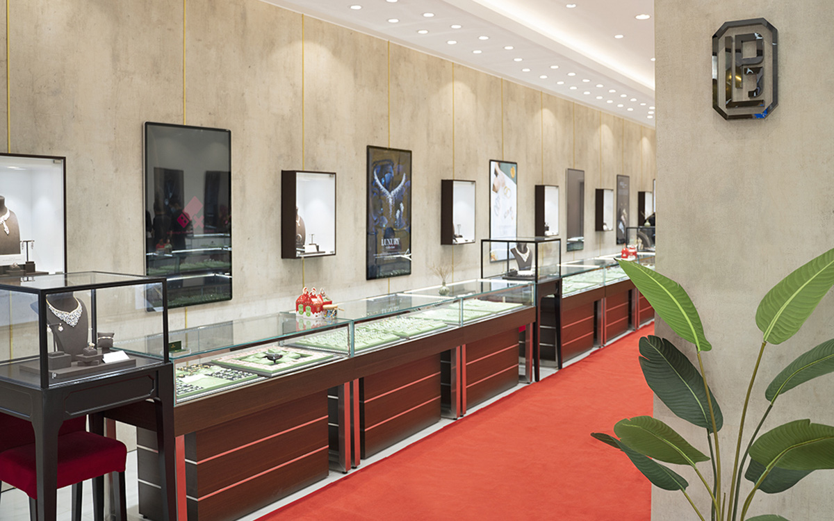 Lộc Phúc Fine Jewelry khai trương showroom 815 CMT8 mừng năm mới 2022