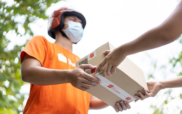 Hệ thống kênh hỗ trợ nhà bán từ Shopee: điểm tựa cho nhiều nhà bán hàng mới