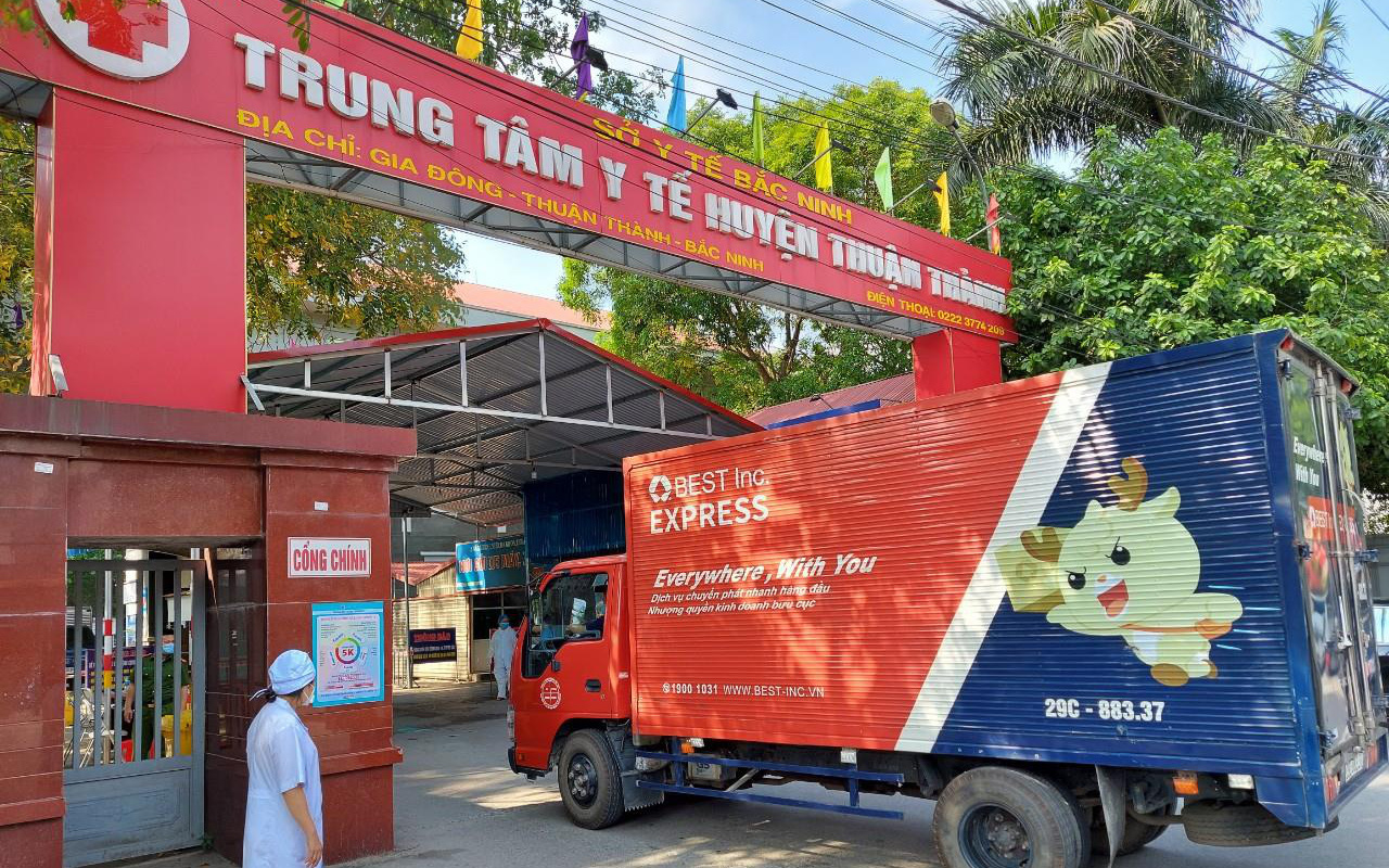 BEST Express: Những chuyến xe cứu trợ hướng đến người dân vùng dịch