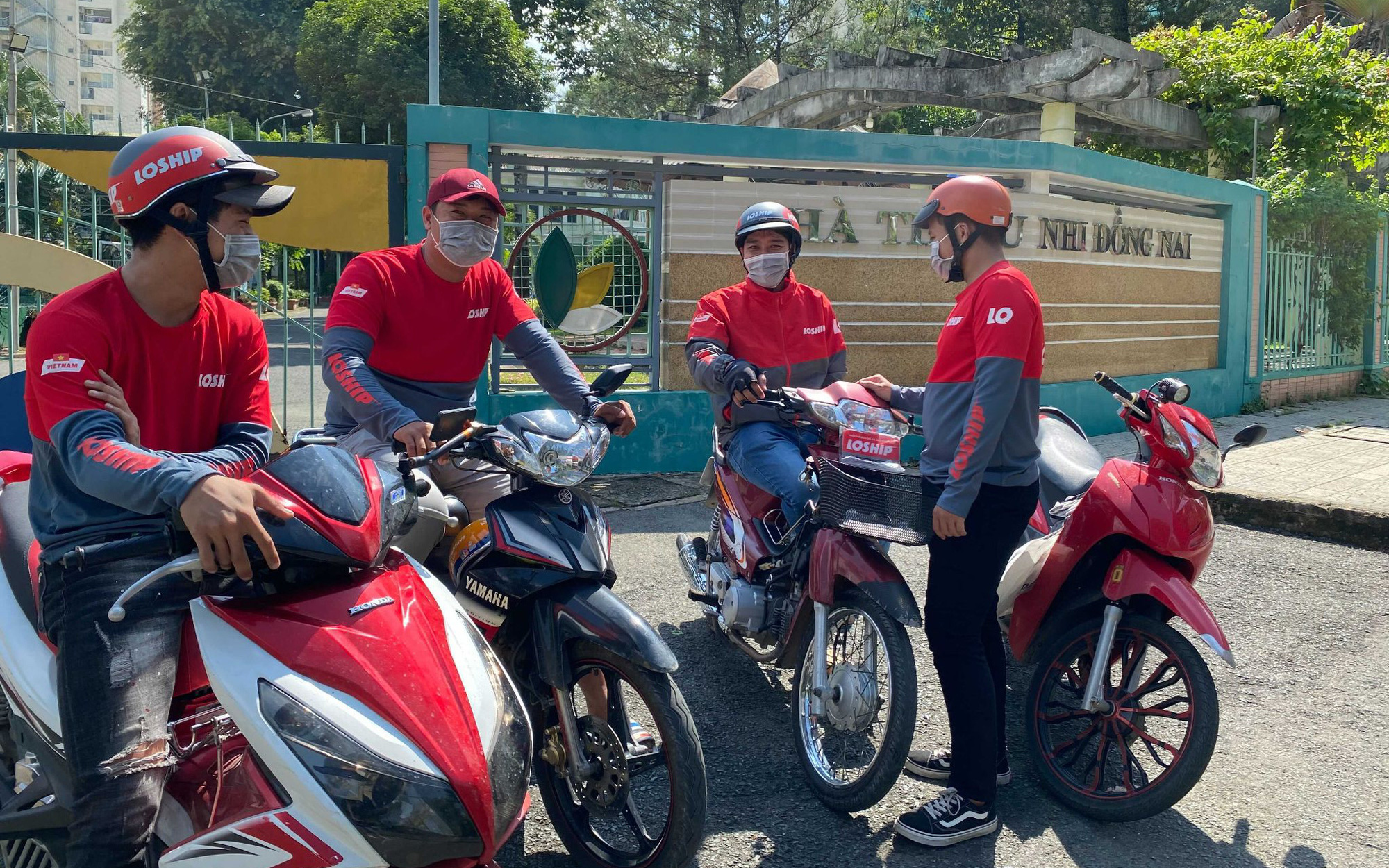 Loship tăng cường tuyển dụng shipper hậu giãn cách