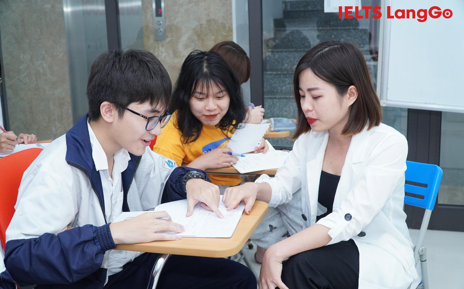 Cùng giảng viên Diệu Hoa LangGo học IELTS bằng phương pháp thay đổi tư duy