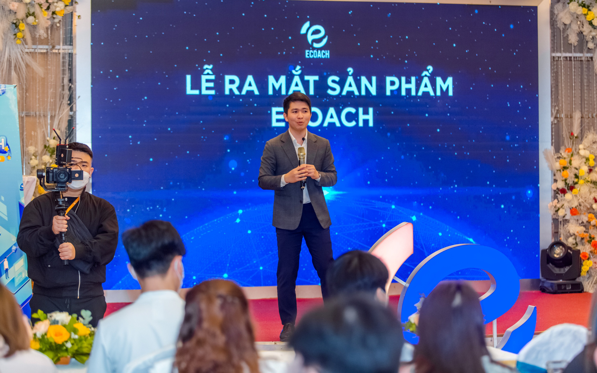 Ra mắt sản phẩm học tiếng Anh online Ecoach với chất lượng cải tiến