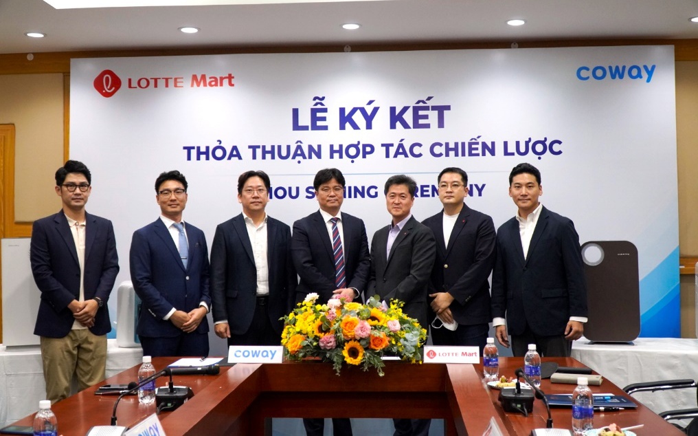 Coway Vina kí thỏa thuận hợp tác với Lotte Mart trong chiến dịch quảng bá thương hiệu