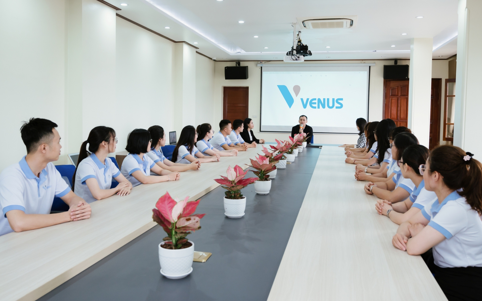 Những trải nghiệm đặc quyền riêng của khách hàng VNS Group