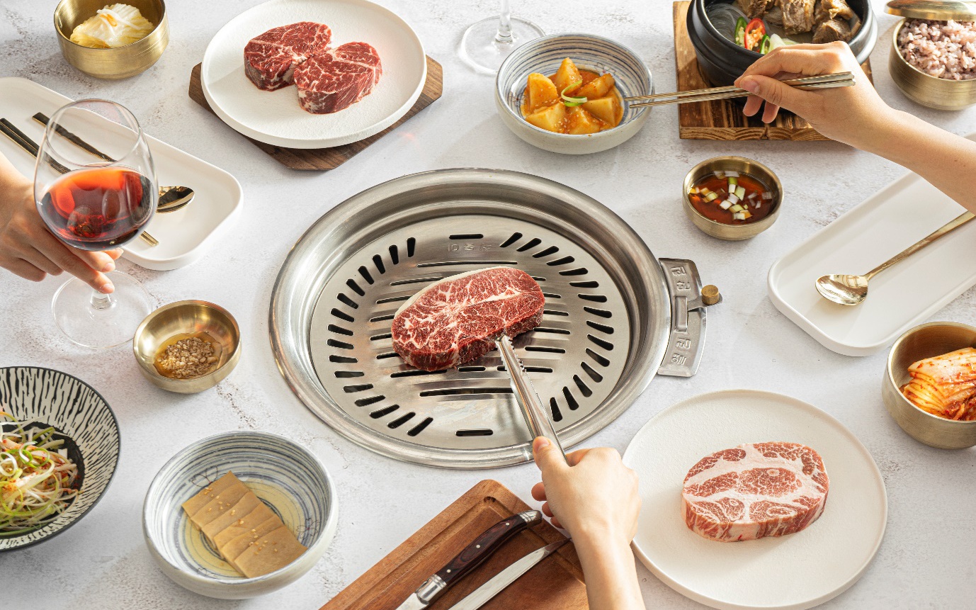 “Tọa độ” nhà hàng Korean BBQ Steak mới hút giới sành ăn Hà thành