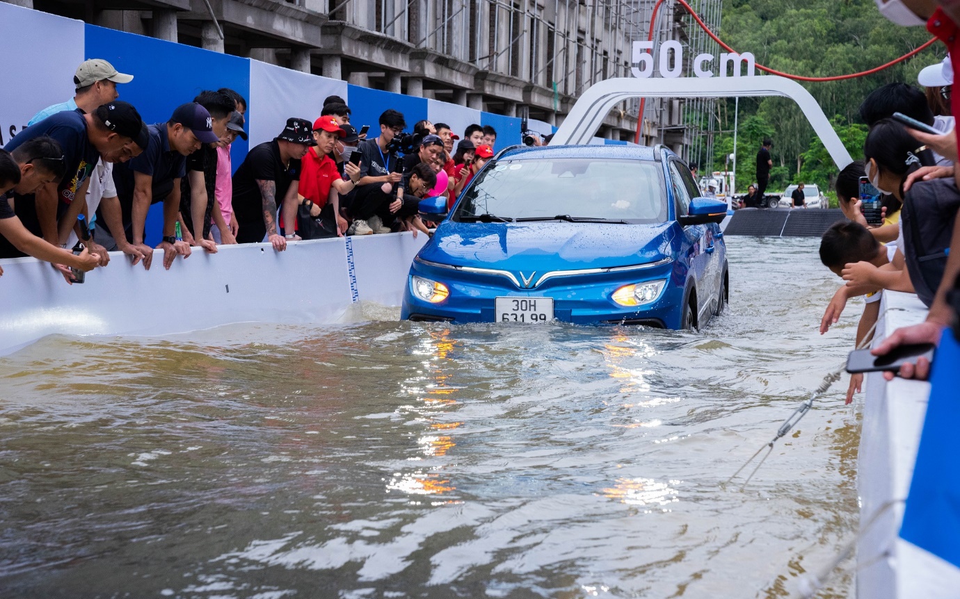 Người dùng đánh giá VinFast VF e34 sau 6 tháng: “Êm, mượt, tăng tốc thực sự khác biệt”