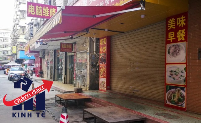 Hàng quán, phòng gym ở TP.HCM được lệnh đóng cửa từ hôm qua, bài học của Trung Quốc có thể giúp họ tìm ra cách kiếm tiền - Ảnh 1.