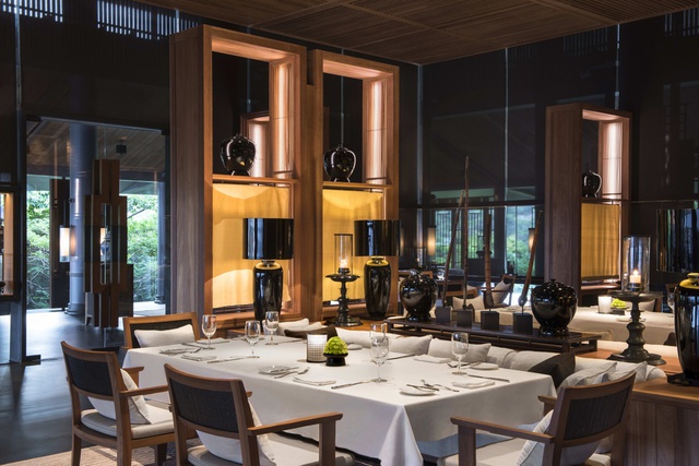 Top 3 resort đắt đỏ bậc nhất Việt Nam: Tiền phòng 1 đêm bằng lương người khác ‘cày cuốc’ cả tháng - Ảnh 15.