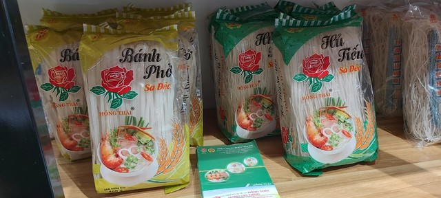 Tỉnh Đồng Tháp – ‘bàn tay vàng trong làng khởi nghiệp’: Khai trương cửa hàng đặc sản đầu tiên tại Hà Nội, chuyên giới thiệu sản phẩm của startup đất Sen hồng - Ảnh 9.