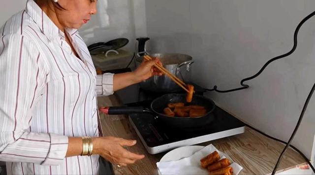 Cận cảnh nhà mới của YouTuber nghèo nhất Việt Nam Sang Vlog - Ảnh 9.