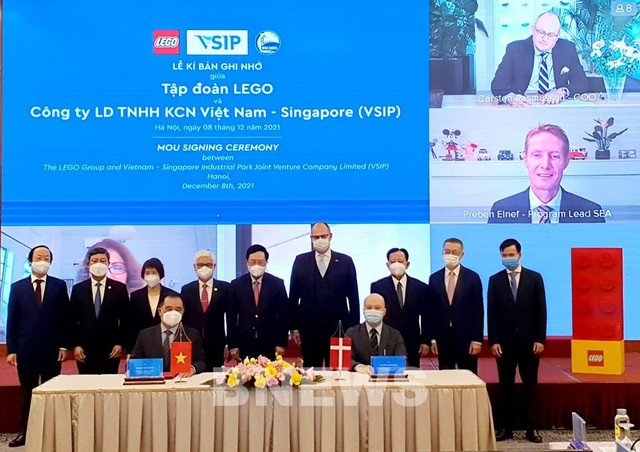 10 năm thăm dò, 3 tháng quyết chọn Việt Nam “làm tổ” mới của LEGO: Nhà máy tại Bình Dương quy mô 1 tỷ USD sẽ tạo nên tiêu chuẩn mới cho LEGO toàn cầu! - Ảnh 1.