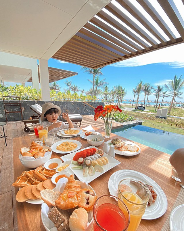 Việt Nam có rerost 5 sao lọt top 3 khu nghỉ dưỡng gia đình tốt nhất thế giới: Ốc đảo yên bình trên bãi biển đẹp nhất vịnh Nha Trang, 100% phòng nghỉ đều hướng biển - Ảnh 24.
