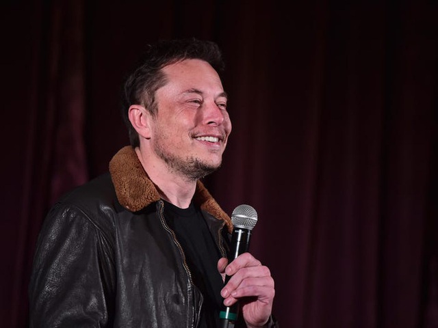 Vị tỷ phú giàu có nhất hành tinh Elon Musk: Vượt qua quá khứ bị bắt nạt và bạo hành và trở thành Iron Man ngoài đời thực, đứng đầu giới công nghệ - Ảnh 11.