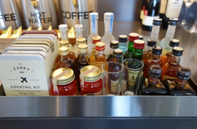 Hai căn phòng bí mật dành cho giới siêu giàu ở sân bay: Xe Roll Royces đưa đón, đồ dùng vệ sinh cũng mang hiệu Hermes, chi phí lên tới 4.500 USD - Ảnh 2.