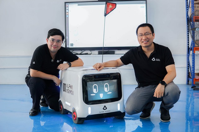Cựu Giám đốc Grab VN hé lộ startup mới: Robot giao hàng không người lái đầu tiên ở Việt Nam, mỗi lần chở được 10 tô phở - Ảnh 1.