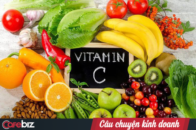 Nguyên GĐ Trung tâm Dinh dưỡng TPHCM: Đừng ảo tưởng cứ dùng vitamin C, uống nước cam là tăng đề kháng! Thức ngày thức đêm, làm việc quá sức thì dinh dưỡng mấy cũng không đủ! - Ảnh 3.